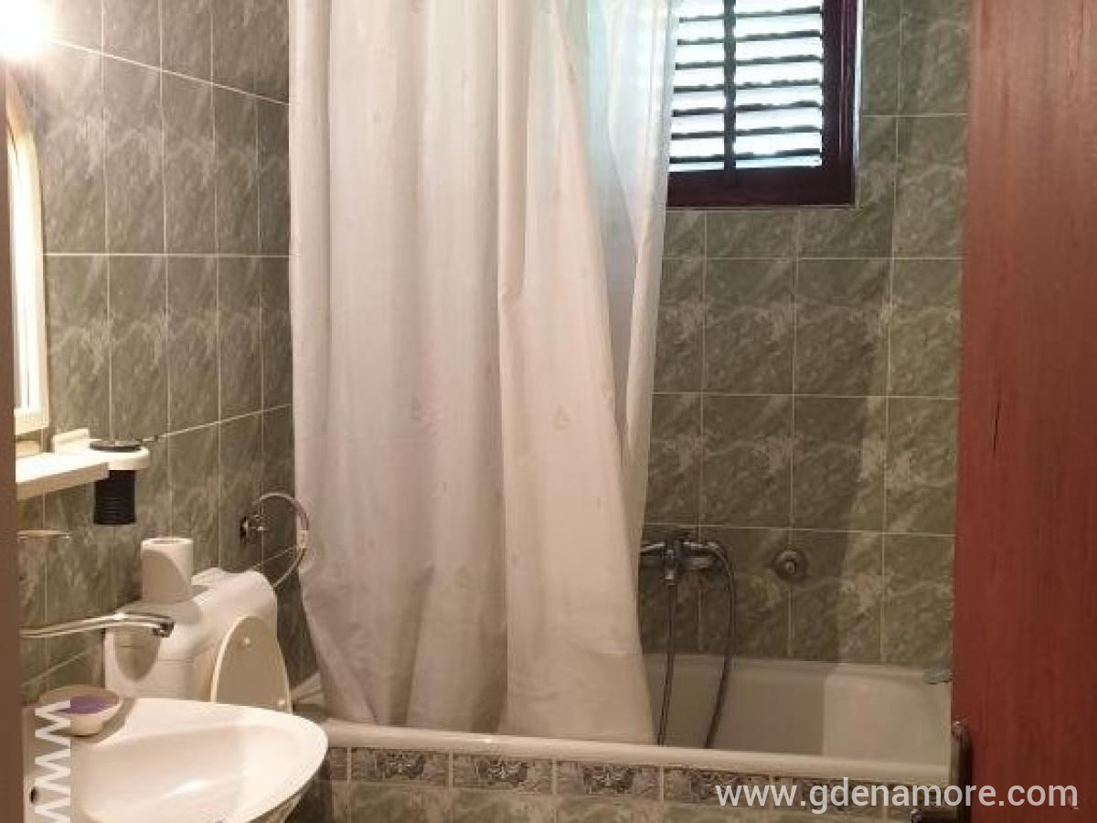 Apartmani Dobrota - Kotor, Dobrota, privatni smeštaj u mestu Kotor, Crna Gora - thumb